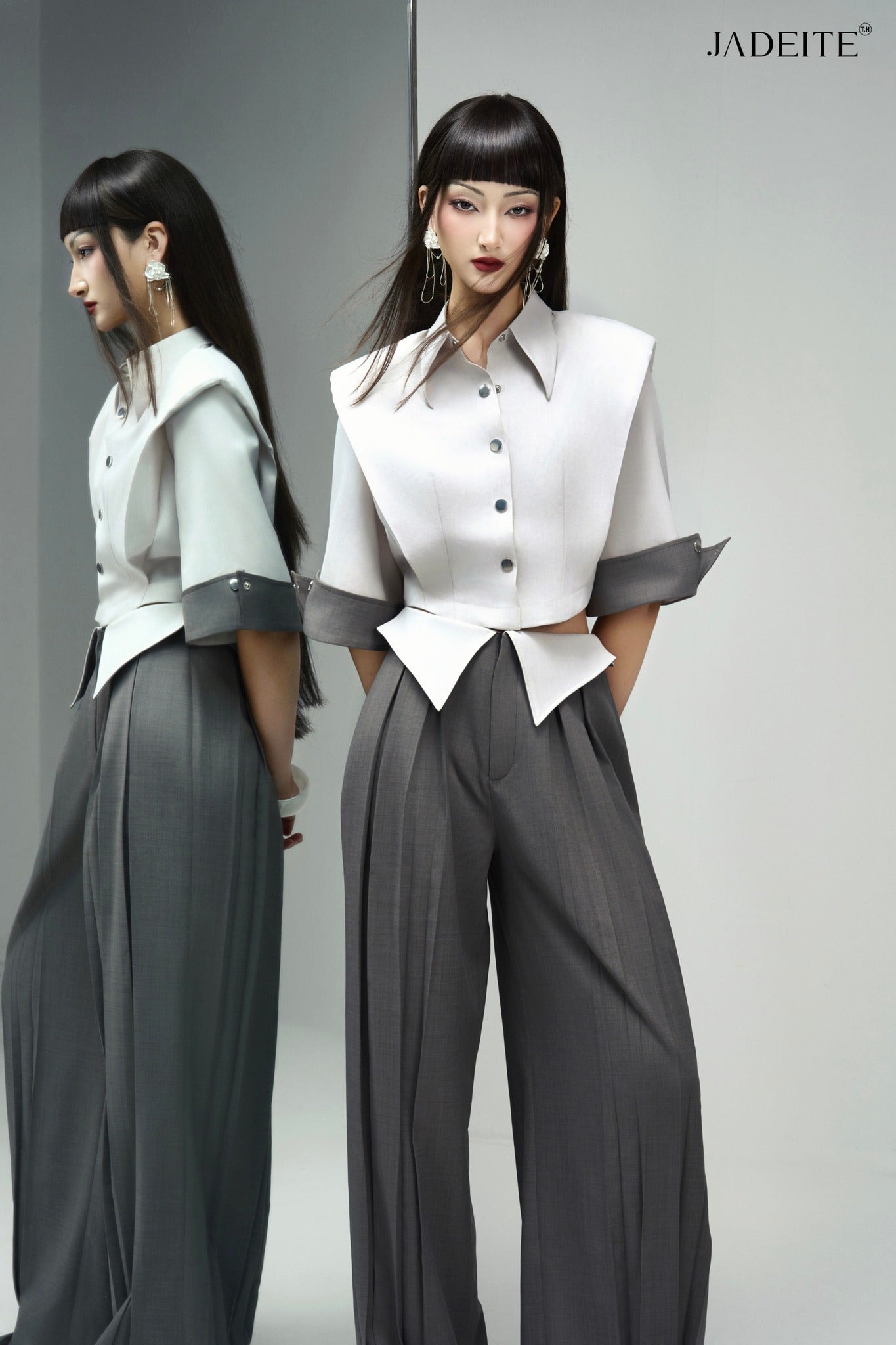 Front & Back Grey Crop-Shirt & Front & Back Grey Pants
